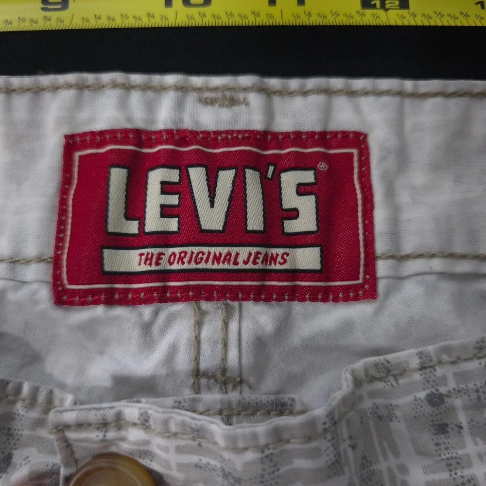 Vintage Levis Cargo Shorts Men's SZ 40 Slim Check Y2K Utility Skater Work Preppy
